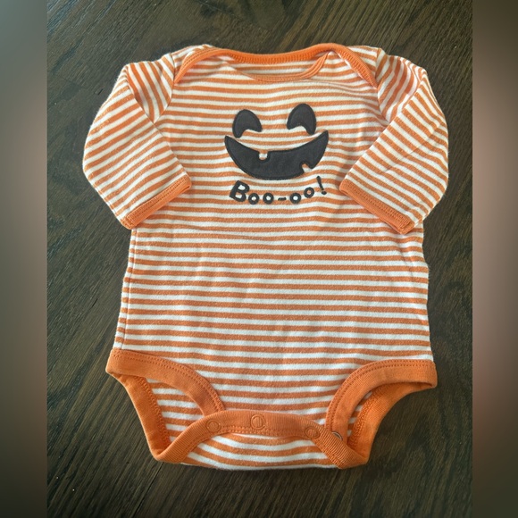 Halloween Pumpkin Onesie - Picture 1 of 3